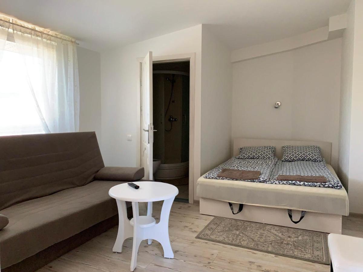 Poilsis Dzuku 10 A Hotel Palanga Ngoại thất bức ảnh